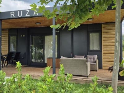 Bungalow Room undefined